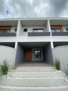 Sobrado com 3 Quartos à venda, 124m² no São Marcos, Joinville