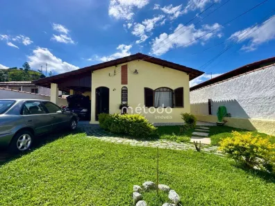 Casa com 4 Quartos à venda, 120m² no Ajuda, Guararema
