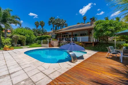 Casa de Condomínio com 4 Quartos para venda ou aluguel, 391m² no Pinheiro, Valinhos