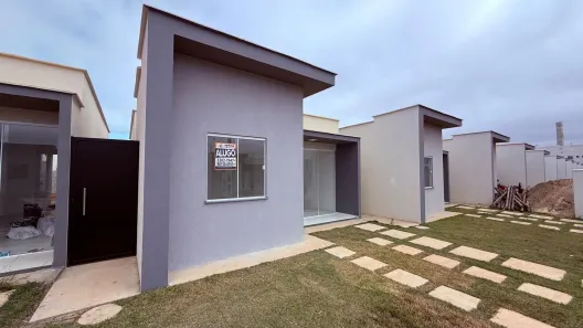 Casa com 3 Quartos para alugar, 55m² no Universidade, Vitória da Conquista