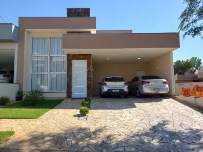 Casa de Condomínio com 3 Quartos para alugar, 145m² no Parque Olívio Franceschini, Hortolândia