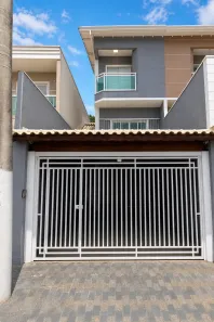 Casa com 3 Quartos à venda, 125m² no Vila Santa Terezinha (Zona Norte), São Paulo