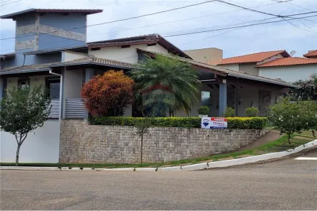 Casa de Condomínio com 4 Quartos à venda, 300m² no , Ijaci
