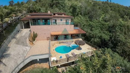 Casa com 3 Quartos à venda, 600m² no Toninhas, Ubatuba