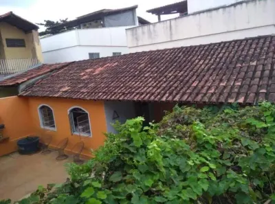 Casa com 4 Quartos à venda, 240m² no Ouro Preto, Belo Horizonte