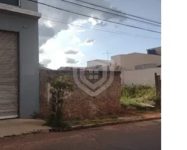 à venda, 440m² no Vila São Francisco, Bauru