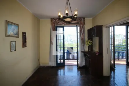Apartamento com 4 Quartos à venda, 203m² no Moinhos de Vento, Porto Alegre