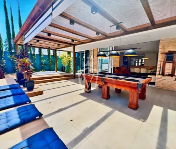 Casa de Condomínio com 3 Quartos à venda, 450m² no Cidade Santos Dumont, Jundiaí