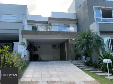Casa de Condomínio com 3 Quartos à venda, 194m² no Vila Nova, Porto Alegre