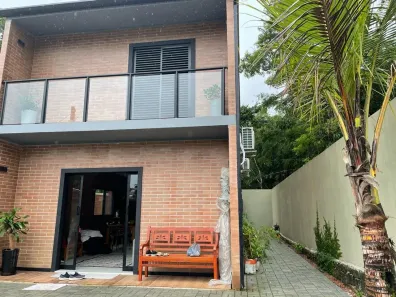 Sobrado com 3 Quartos à venda, 180m² no Perequê, Ilhabela