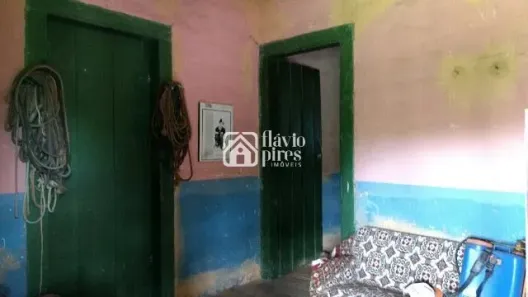Fazenda/Sítio com 5 Quartos à venda, 200m² no Centro, Mateus Leme