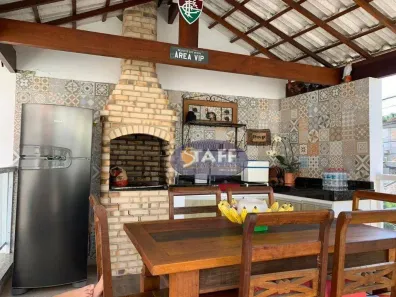 Casa com 4 Quartos à venda, 186m² no Porto do Carro, Cabo Frio
