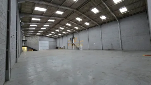 Galpão/Depósito/Armazém para alugar, 1040m² no Florestal, Quatro Barras