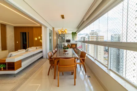 Apartamento com 4 Quartos à venda, 215m² no Setor Bueno, Goiânia