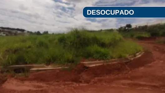 Lote/Terreno à venda, 240m² no , Dracena