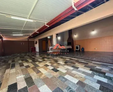 Sobrado com 3 Quartos à venda, 329m² no São Manoel, Americana