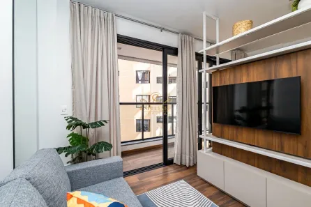 Apartamento com 1 Quarto para alugar, 32m² no Cristo Rei, Curitiba