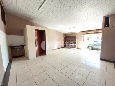 à venda, 33m² no Custódio Pereira, Uberlândia