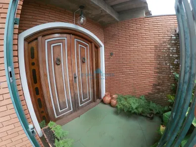 Casa com 6 Quartos para alugar, 464m² no Centro, Franca