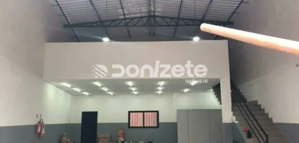 Prédio Comercial à venda, 200m² no Vila Curuçá, Santo André