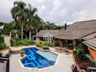 Casa de Condomínio com 5 Quartos à venda, 850m² no Nova Fazendinha, Carapicuíba