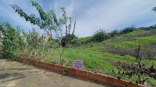 Lote/Terreno à venda, 898m² no Jardim Guanabara, Presidente Prudente