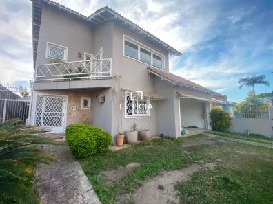 Casa com 3 Quartos à venda, 276m² no Camobi, Santa Maria