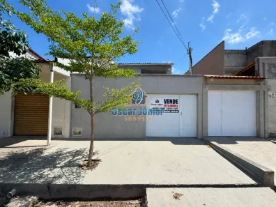 Casa com 3 Quartos à venda, 133m² no Engenheiro Luciano Cavalcante, Fortaleza