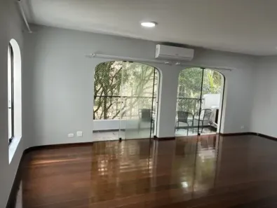 Apartamento com 3 Quartos para alugar, 145m² no Cidade Monções, São Paulo