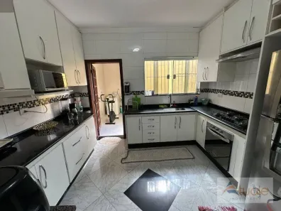 Casa com 3 Quartos à venda, 115m² no Parque Bandeirantes I (Nova Veneza), Sumaré