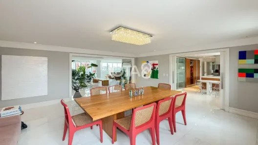 Apartamento com 3 Quartos à venda, 263m² no Água Verde, Curitiba