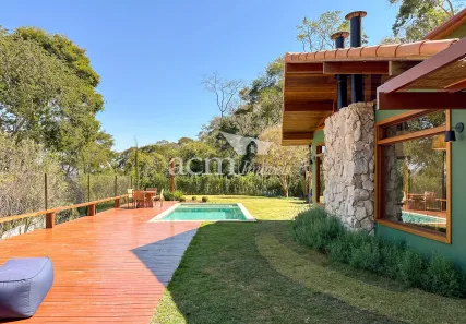 Casa de Condomínio com 4 Quartos à venda, 1100m² no Itaipava, Petrópolis