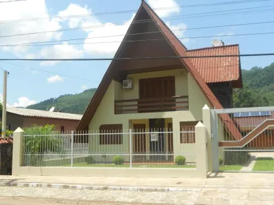Casa com 3 Quartos à venda, 212m² no Joaneta, Picada Café