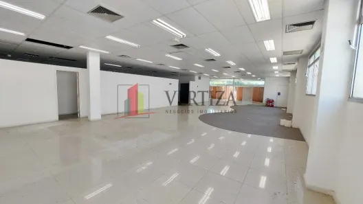 Prédio Comercial com 4 Quartos para alugar, 541m² no Cidade Monções, São Paulo
