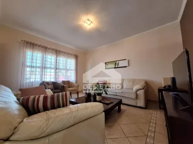 Casa com 3 Quartos à venda, 260m² no Jardim das Nações, Taubaté