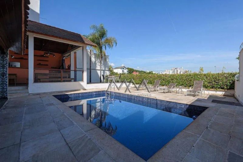 Casa com 4 quartos — Estoril, Belo Horizonte