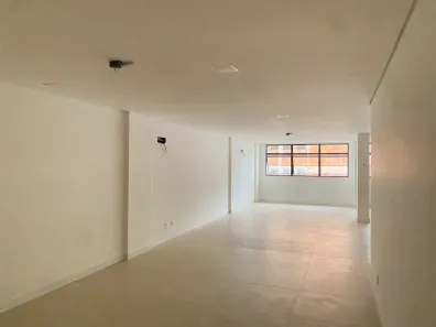 Sala Comercial para alugar, 105m² no São Mateus, Juiz de Fora