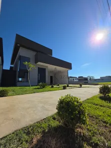 Casa de Condomínio com 3 Quartos à venda, 135m² no Eugênio de Mello, São José dos Campos