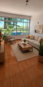 Sobrado com 4 Quartos à venda, 200m² no Centro, Macaé