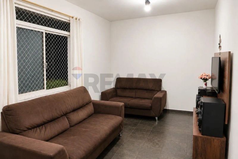 Apartamento com 3 quartos — Sagrada Família, Belo Horizonte