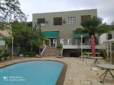 Casa com 4 Quartos à venda, 420m² no Jardim Guedala, São Paulo
