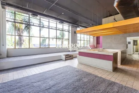 Ponto Comercial para alugar, 304m² no Tristeza, Porto Alegre