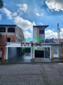 Sobrado com 3 Quartos à venda, 327m² no Vila Floresta, Santo André
