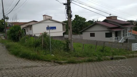 Lote/Terreno à venda, 300m² no Operária Nova, Criciúma