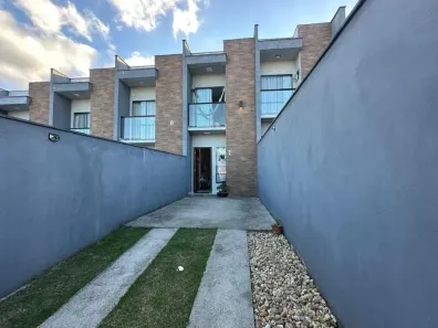 Sobrado com 2 Quartos à venda, 90m² no Costa e Silva, Joinville