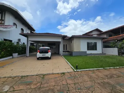 Casa de Condomínio com 4 Quartos para alugar, 380m² no Parque Verde, Belém
