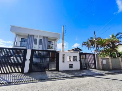 Casa com 2 Quartos para alugar, 80m² no Rio Tavares, Florianópolis