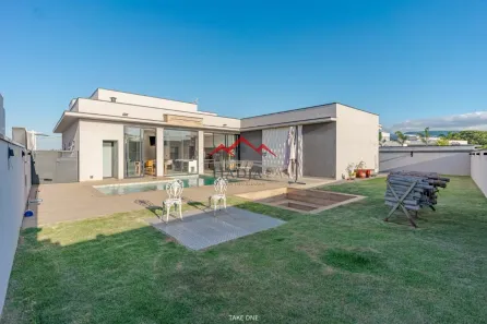 Casa de Condomínio com 3 Quartos à venda, 800m² no Medeiros, Jundiaí