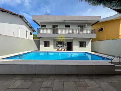 Sobrado com 4 Quartos à venda, 349m² no Jardim Campo Grande, São Paulo