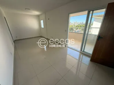 Apartamento com 3 Quartos para alugar, 110m² no Tubalina, Uberlândia